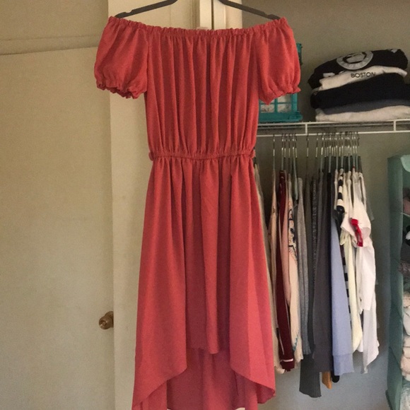 Off the shoulder dress - Picture 2 of 3